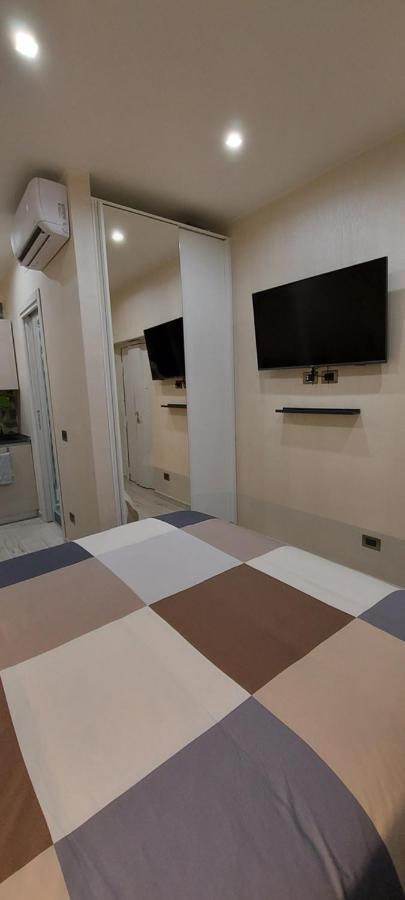 Apartamento Plaza Mini House Nápoles Exterior foto
