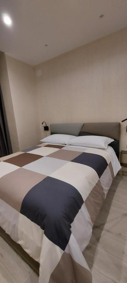 Apartamento Plaza Mini House Nápoles Exterior foto